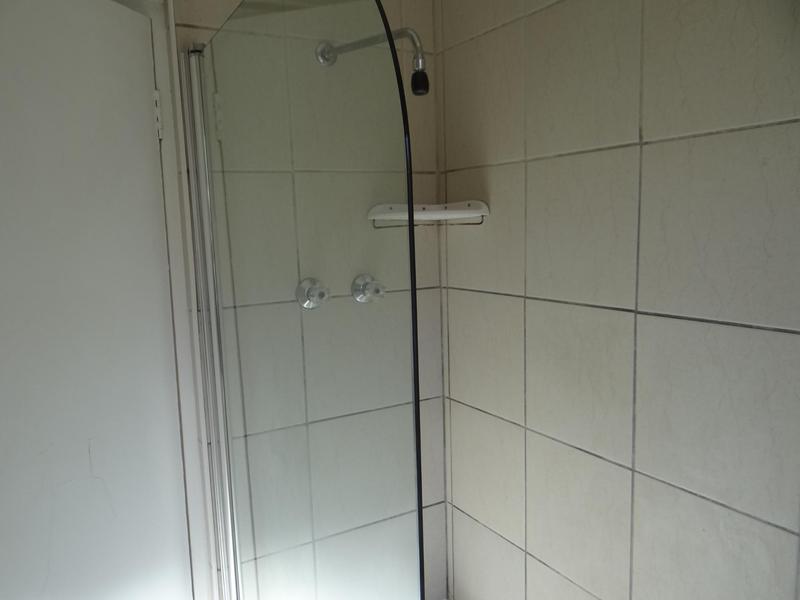 To Let 2 Bedroom Property for Rent in Rondebosch Western Cape